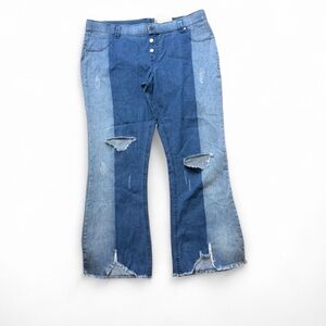 Hue Two Tone Distressed Denim Cropped Leggings‎